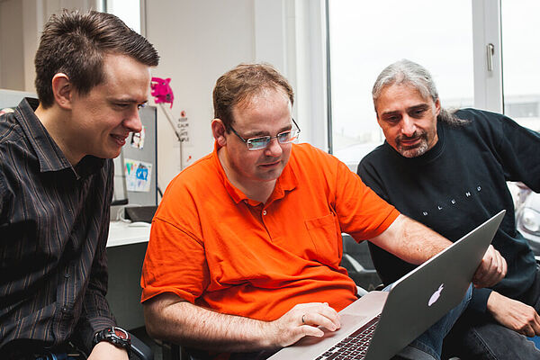 Prestamos o apoio necessário!